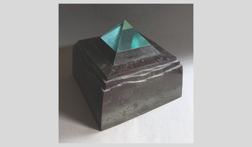 Popovics Lőrinc: „A fény labirintusa” (2014)